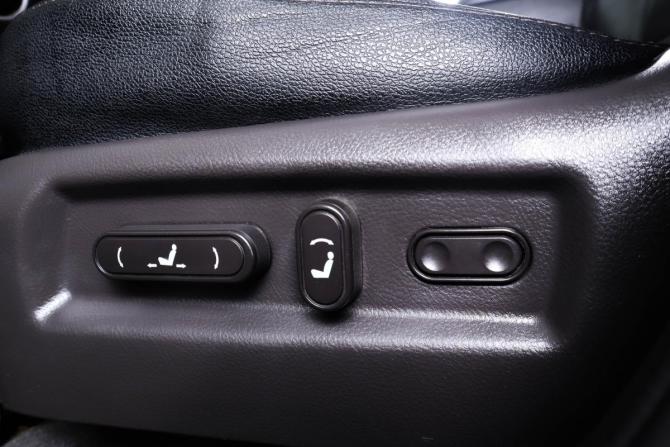 Hyundai Santa Fe II Рестайлинг с пробегом 2011 года, цена 1 354 000 рублей, 253696 км, внедорожник, Автокод Объявления