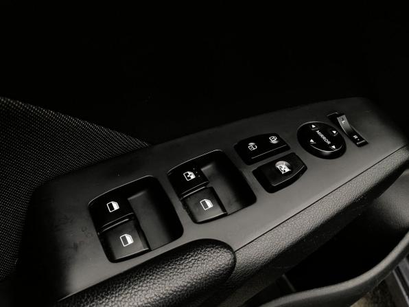 Hyundai Solaris II Рестайлинг с пробегом 2021 года, цена 1 349 000 рублей, 126924 км, седан, Автокод Объявления