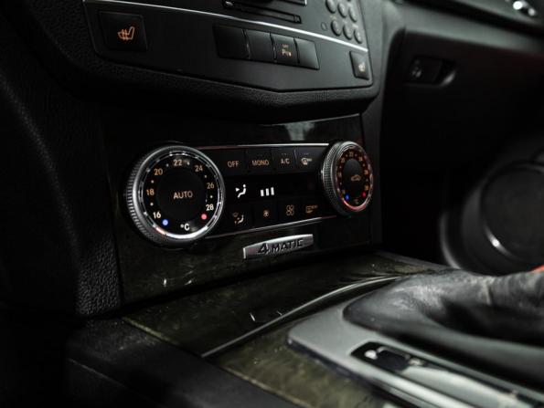 Mercedes-Benz C-Класс III (W204) с пробегом 2010 года, цена 999 700 рублей, 261930 км, седан, Автокод Объявления