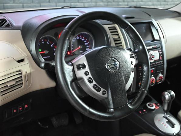 Nissan X-Trail II с пробегом 2008 года, цена 1 050 000 рублей, 291139 км, внедорожник, Автокод Объявления