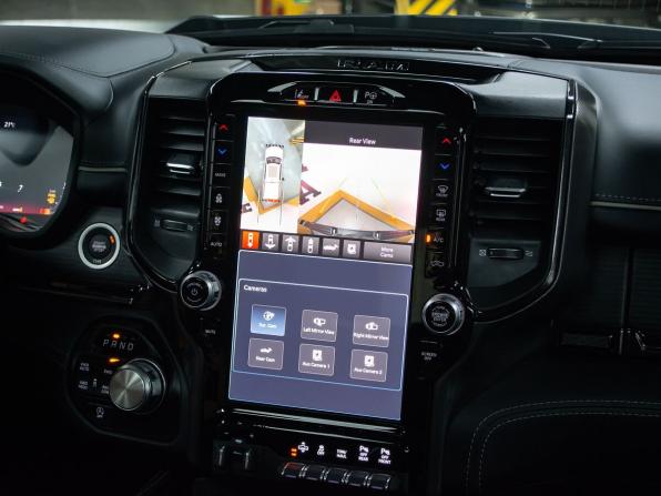 Ram 1500 V с пробегом 2023 года, цена 9 499 000 рублей, 273 км, offers.body_type.unknown, Автокод Объявления