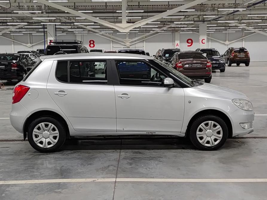 Skoda Fabia II Рестайлинг Казань  - изображение 5