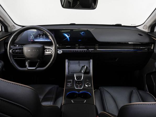 Omoda C5 I с пробегом 2023 года, цена 1 840 000 рублей, 39999 км, внедорожник, Автокод Объявления