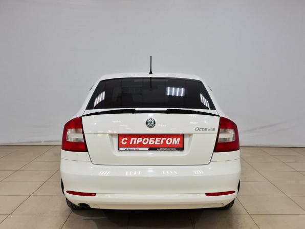 Skoda Octavia II (A5) Рестайлинг с пробегом 2012 года, цена 850 000 рублей, 290251 км, лифтбек, Автокод Объявления