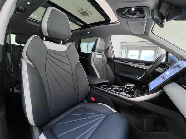 Geely Atlas II с пробегом 2025 года, цена 3 200 000 рублей, 12837 км, внедорожник, Автокод Объявления