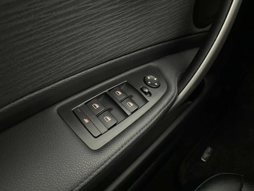 BMW 1 серии I (E81/E82/E87/E88) Рестайлинг Псков  - изображение 16