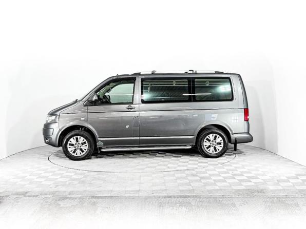 Volkswagen Multivan T5 Рестайлинг с пробегом 2013 года, цена 1 893 200 рублей, 245822 км, минивэн, Автокод Объявления