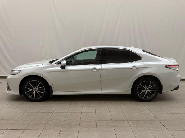Toyota Camry VIII (XV70) Рестайлинг с пробегом 2021 года, цена 2 950 000 рублей, 93763 км, седан, Автокод Объявления