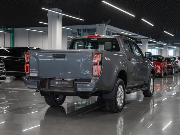 Isuzu D-Max III с пробегом 2025 года, цена 5 050 000 рублей, 158 км, пикап, Автокод Объявления