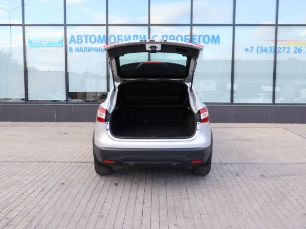 Nissan Qashqai II с пробегом 2018 года, цена 1 637 000 рублей, 112000 км, внедорожник, Автокод Объявления