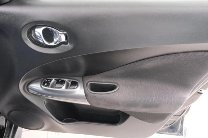 Nissan Juke I Рестайлинг с пробегом 2015 года, цена 1 229 000 рублей, 82500 км, внедорожник, Автокод Объявления