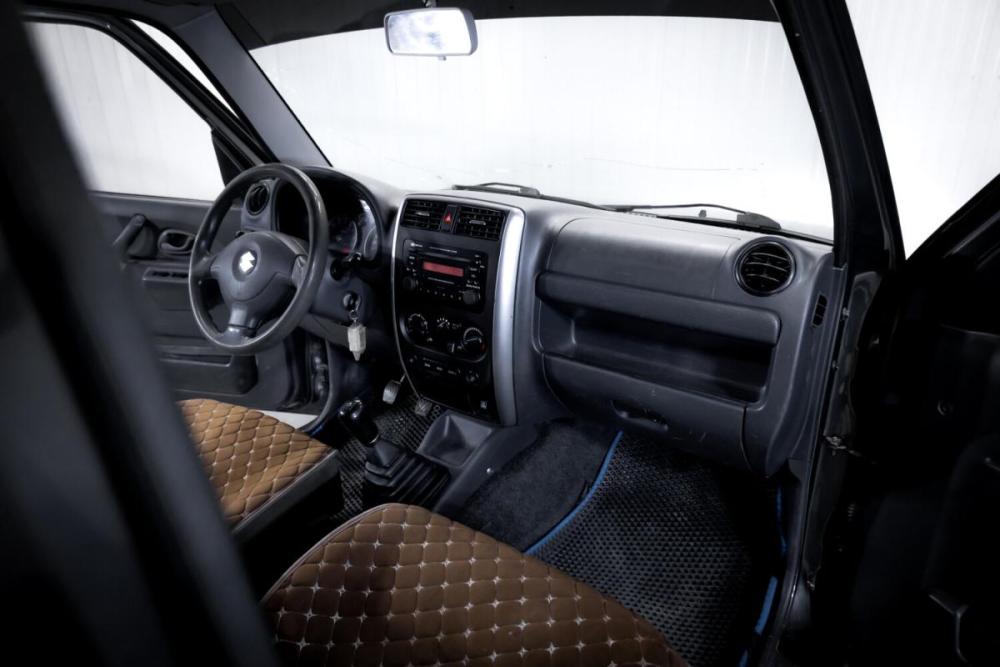 Suzuki Jimny III Рестайлинг 1 Тюмень  - изображение 18