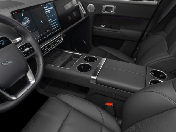Li Auto (Lixiang) L9 I Рестайлинг с пробегом 2025 года, цена 10 700 000 рублей, 44 км, внедорожник, Автокод Объявления