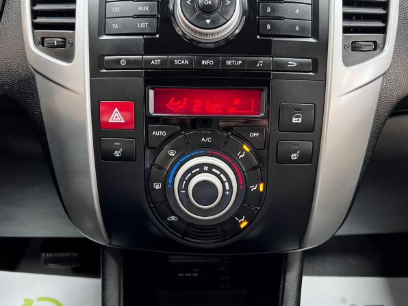 Kia Venga I с пробегом 2011 года, цена 795 000 рублей, 190930 км, компактвэн, Автокод Объявления