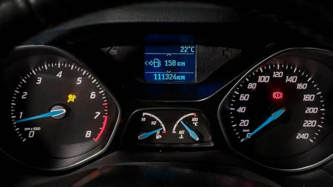 Ford C-MAX II с пробегом 2011 года, цена 700 000 рублей, 111324 км, минивэн, Автокод Объявления