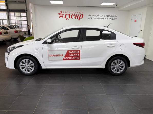 Kia Rio IV Рестайлинг с пробегом 2021 года, цена 1 398 000 рублей, 95465 км, седан, Автокод Объявления