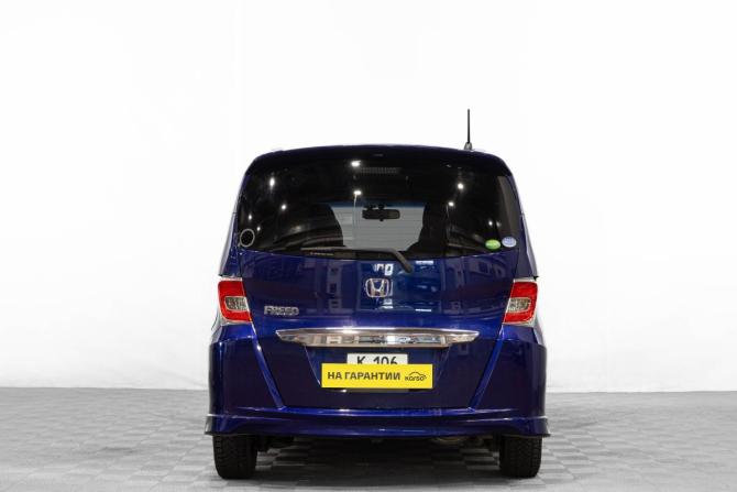Honda Freed I Рестайлинг 2 с пробегом 2015 года, цена 1 299 000 рублей, 128000 км, компактвэн, Автокод Объявления