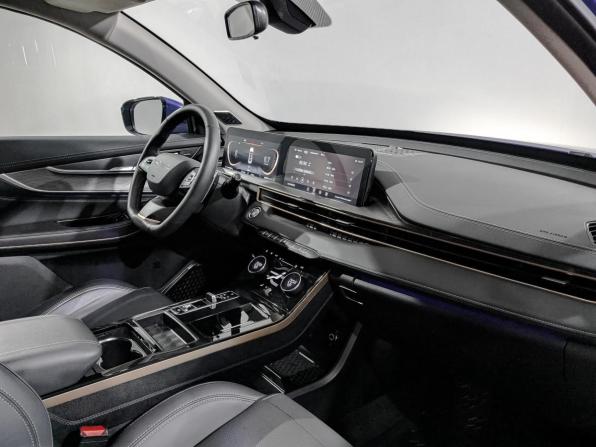 Exeed LX I Рестайлинг с пробегом 2023 года, цена 1 950 000 рублей, 12521 км, внедорожник, Автокод Объявления