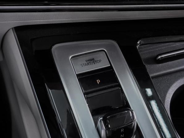 Volkswagen Tavendor I с пробегом 2022 года, цена 4 300 000 рублей, 71866 км, внедорожник, Автокод Объявления