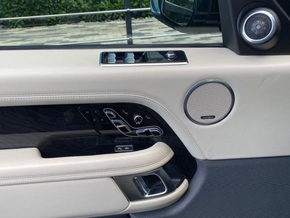 Land Rover Range Rover IV Рестайлинг с пробегом 2019 года, цена 9 100 000 рублей, 87336 км, внедорожник, Автокод Объявления