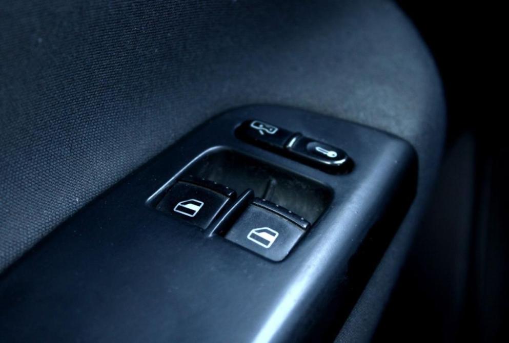 Skoda Octavia I (A4) Рестайлинг Саратов  - изображение 21