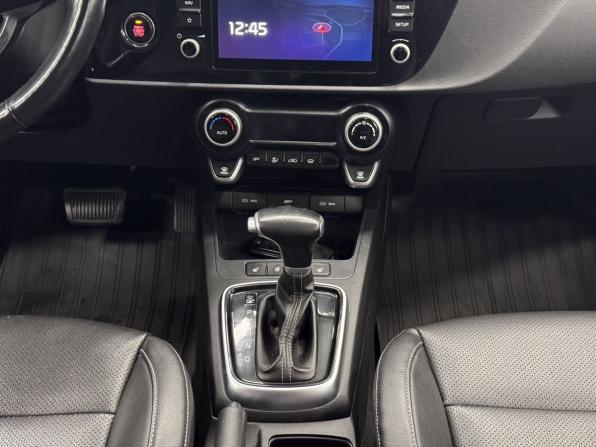 Kia Rio IV Рестайлинг с пробегом 2021 года, цена 1 710 000 рублей, 139695 км, седан, Автокод Объявления