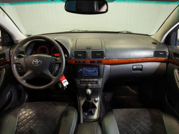 Toyota Avensis II Рестайлинг с пробегом 2008 года, цена 620 000 рублей, 245668 км, седан, Автокод Объявления