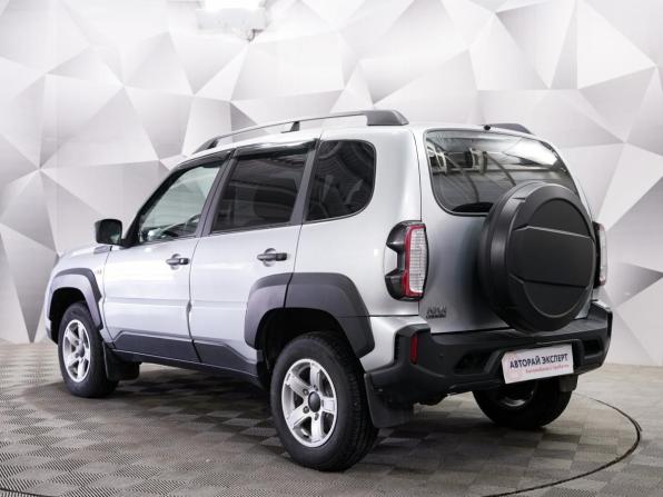 Lada (ВАЗ) Niva Travel I с пробегом 2023 года, цена 1 044 000 рублей, 39500 км, внедорожник, Автокод Объявления