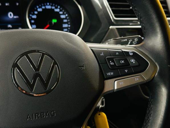 Volkswagen Tiguan II Рестайлинг с пробегом 2021 года, цена 3 149 000 рублей, 83480 км, внедорожник, Автокод Объявления