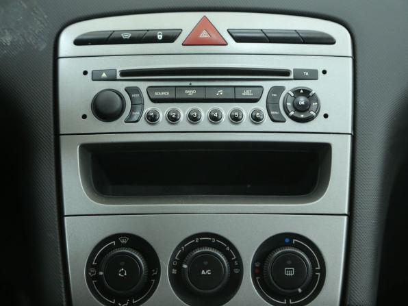 Peugeot 408 I с пробегом 2012 года, цена 351 000 рублей, 136000 км, седан, Автокод Объявления