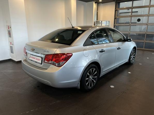 Chevrolet Cruze I с пробегом 2010 года, цена 635 000 рублей, 171801 км, седан, Автокод Объявления