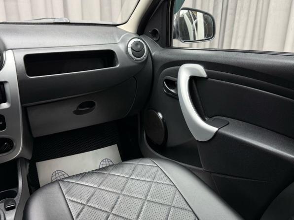Renault Logan I Рестайлинг с пробегом 2014 года, цена 599 000 рублей, 194000 км, седан, Автокод Объявления