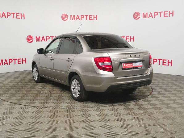 Lada (ВАЗ) Granta I Рестайлинг с пробегом 2022 года, цена 750 000 рублей, 60773 км, седан, Автокод Объявления