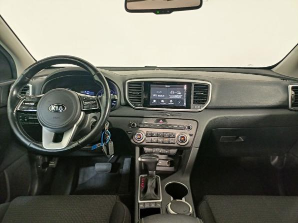 Kia Sportage IV Рестайлинг с пробегом 2018 года, цена 1 979 000 рублей, 133000 км, внедорожник, Автокод Объявления