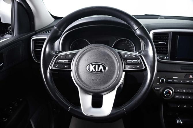 Kia Sportage IV Рестайлинг с пробегом 2019 года, цена 2 439 000 рублей, 96548 км, внедорожник, Автокод Объявления