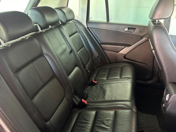 Volkswagen Tiguan I с пробегом 2009 года, цена 875 000 рублей, 205428 км, внедорожник, Автокод Объявления