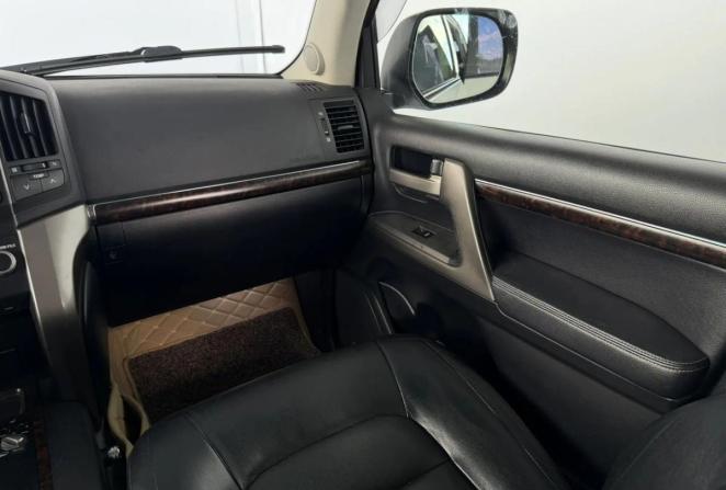 Toyota Land Cruiser 200 Series с пробегом 2011 года, цена 3 200 000 рублей, 160222 км, внедорожник, Автокод Объявления