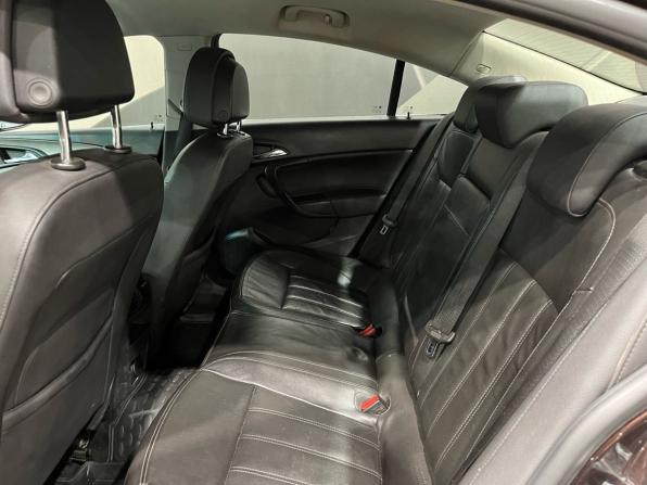 Opel Insignia I с пробегом 2011 года, цена 640 000 рублей, 381579 км, седан, Автокод Объявления