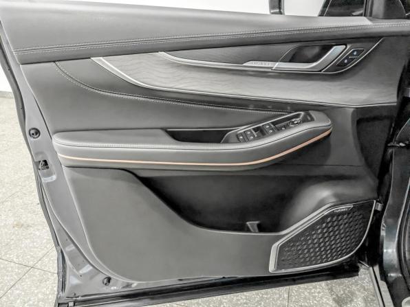 Exeed LX I Рестайлинг с пробегом 2022 года, цена 2 050 000 рублей, 69490 км, внедорожник, Автокод Объявления