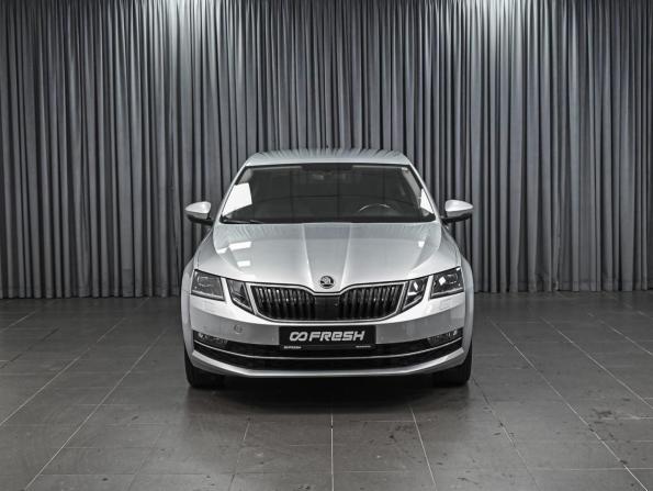Skoda Octavia III (A7) Рестайлинг с пробегом 2017 года, цена 1 748 000 рублей, 208309 км, лифтбек, Автокод Объявления