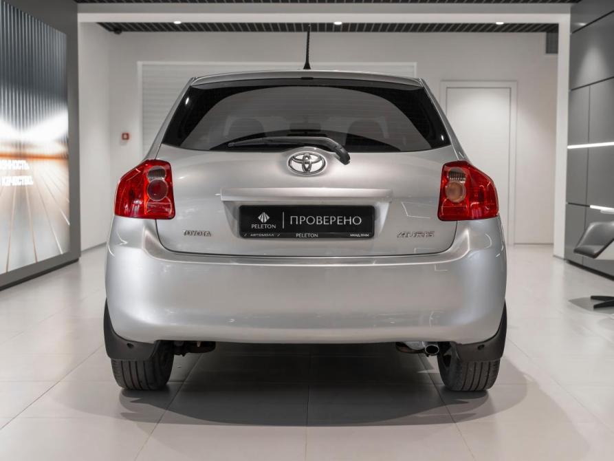 Toyota Auris I Москва  - изображение 6