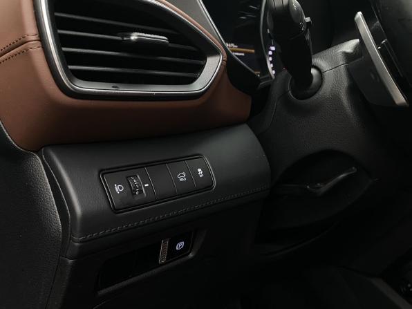 Hyundai Santa Fe IV Рестайлинг с пробегом 2021 года, цена 3 639 000 рублей, 83982 км, внедорожник, Автокод Объявления