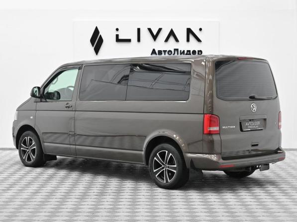 Volkswagen Multivan T5 Рестайлинг с пробегом 2014 года, цена 1 819 000 рублей, 124137 км, минивэн, Автокод Объявления