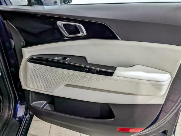 Kia Carnival IV с пробегом 2021 года, цена 4 015 000 рублей, 29691 км, минивэн, Автокод Объявления