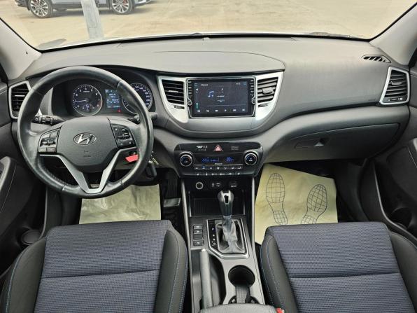 Hyundai Tucson III с пробегом 2016 года, цена 1 699 995 рублей, 198787 км, внедорожник, Автокод Объявления
