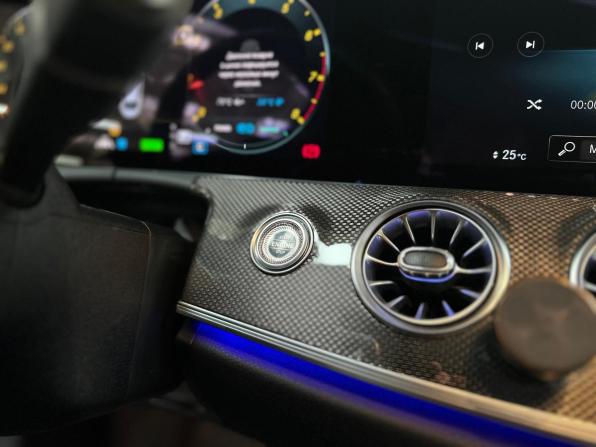 Mercedes-Benz E-Класс AMG V (W213) Рестайлинг с пробегом 2021 года, цена 7 350 000 рублей, 66884 км, купе, Автокод Объявления