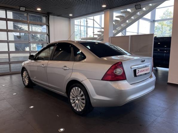 Ford Focus II Рестайлинг с пробегом 2011 года, цена 387 000 рублей, 347917 км, седан, Автокод Объявления