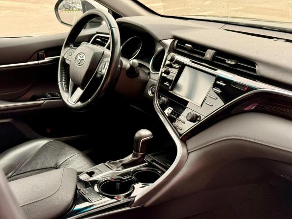 Toyota Camry VIII (XV70) с пробегом 2020 года, цена 2 215 000 рублей, 278926 км, седан, Автокод Объявления