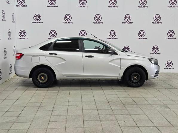 Lada (ВАЗ) Vesta I с пробегом 2020 года, цена 897 000 рублей, 138688 км, седан, Автокод Объявления
