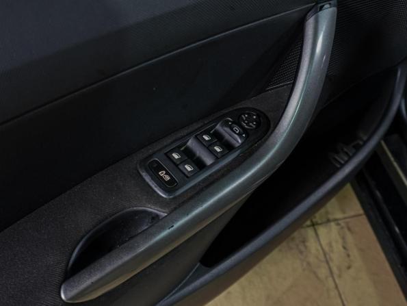Peugeot 308 I с пробегом 2009 года, цена 399 000 рублей, 241657 км, хэтчбек, Автокод Объявления